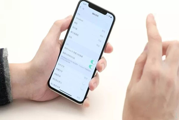 iPhone Xʵ��С���ɻ���