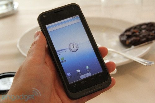 ���microSD��ʵ��MeeGo/Android˫ϵͳ