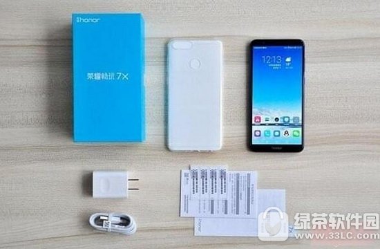 荣耀畅玩7x和华为麦芒6哪个好 华为麦芒6和荣耀畅玩7x对比评测2
