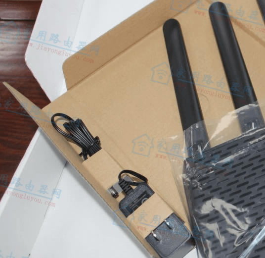 磊科4G无线路由器G1开箱体验和测评