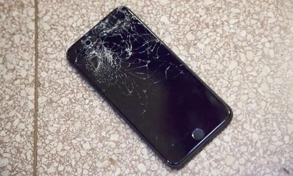 iPhone 8玻璃机身容易碎吗 iPhone 8玻璃机身好不好 iPhone 8玻璃机身容易碎吗 iPhone 8玻璃机身好不好