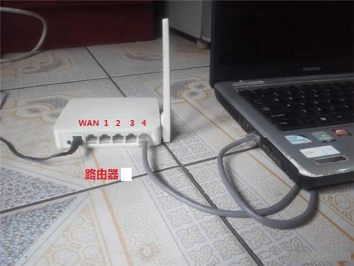 �ڴ� AC15����·���������źŷŴ����� ·����