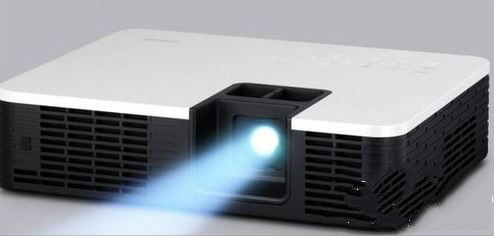 Win7�ʼǱ��������ͶӰ�ǣ�